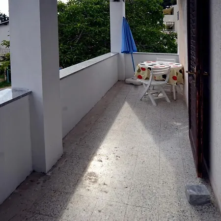Guest house Aurora 4*